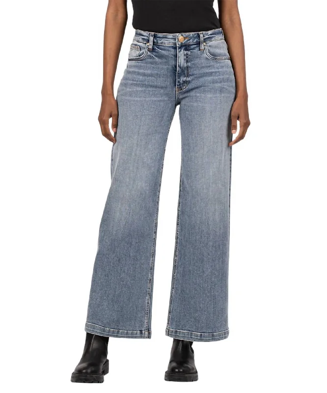 Women's Clothes For Work Events High Rise Wide Leg Clean Hem Jeans In Faded Wash