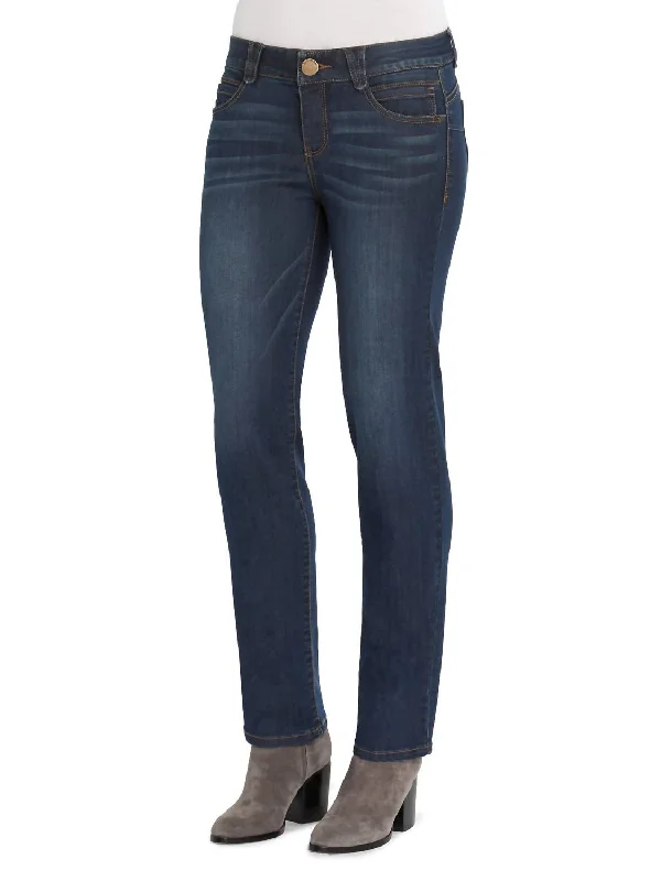 Women's Outfit For The Office Ab'solution Straight Leg Jeans In Classic Indigo
