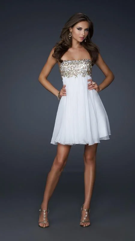 Bold Fashion La Femme - 17107 Grecian Damask Lace A-Line Empire Cocktail Dress