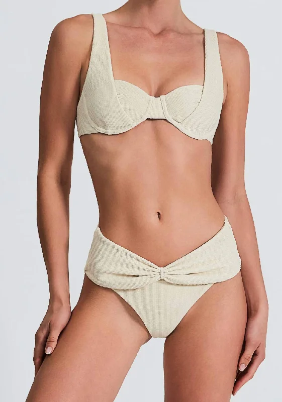 Modern Women's Apparel Alaia Top In Oatmeal